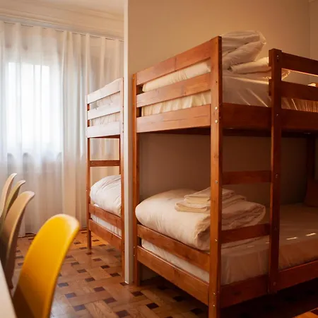 Guest house Concept - & - Polo Ii Areosa Porto